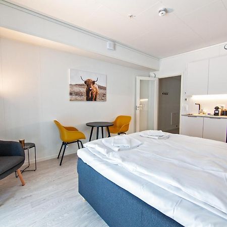 Stylish And Serviced Studio Apartment In Lofoten Сволвер Екстер'єр фото
